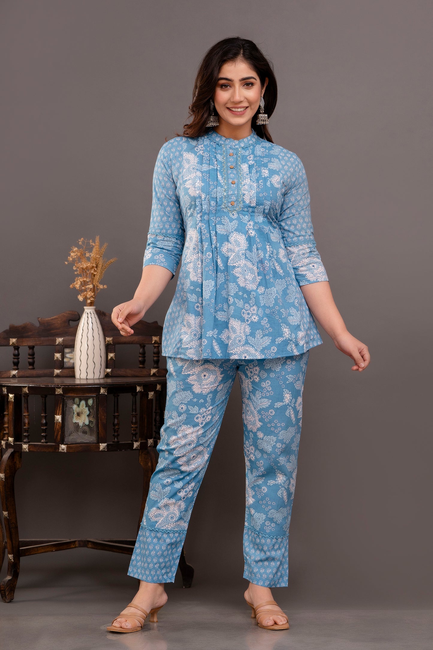 Women Coral Floral Printed Coord Set