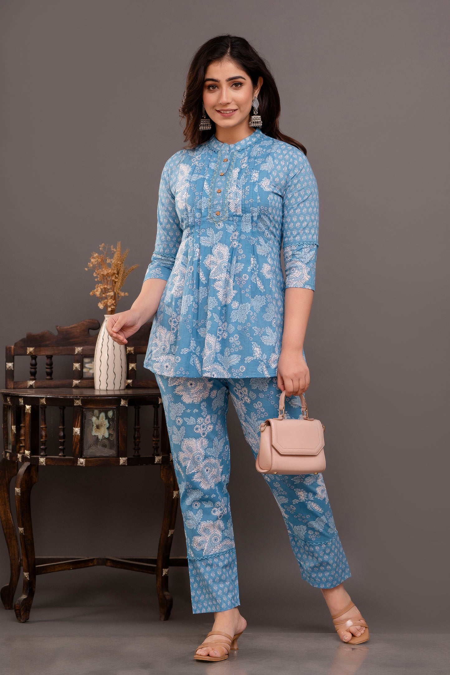 Women Coral Floral Printed Coord Set